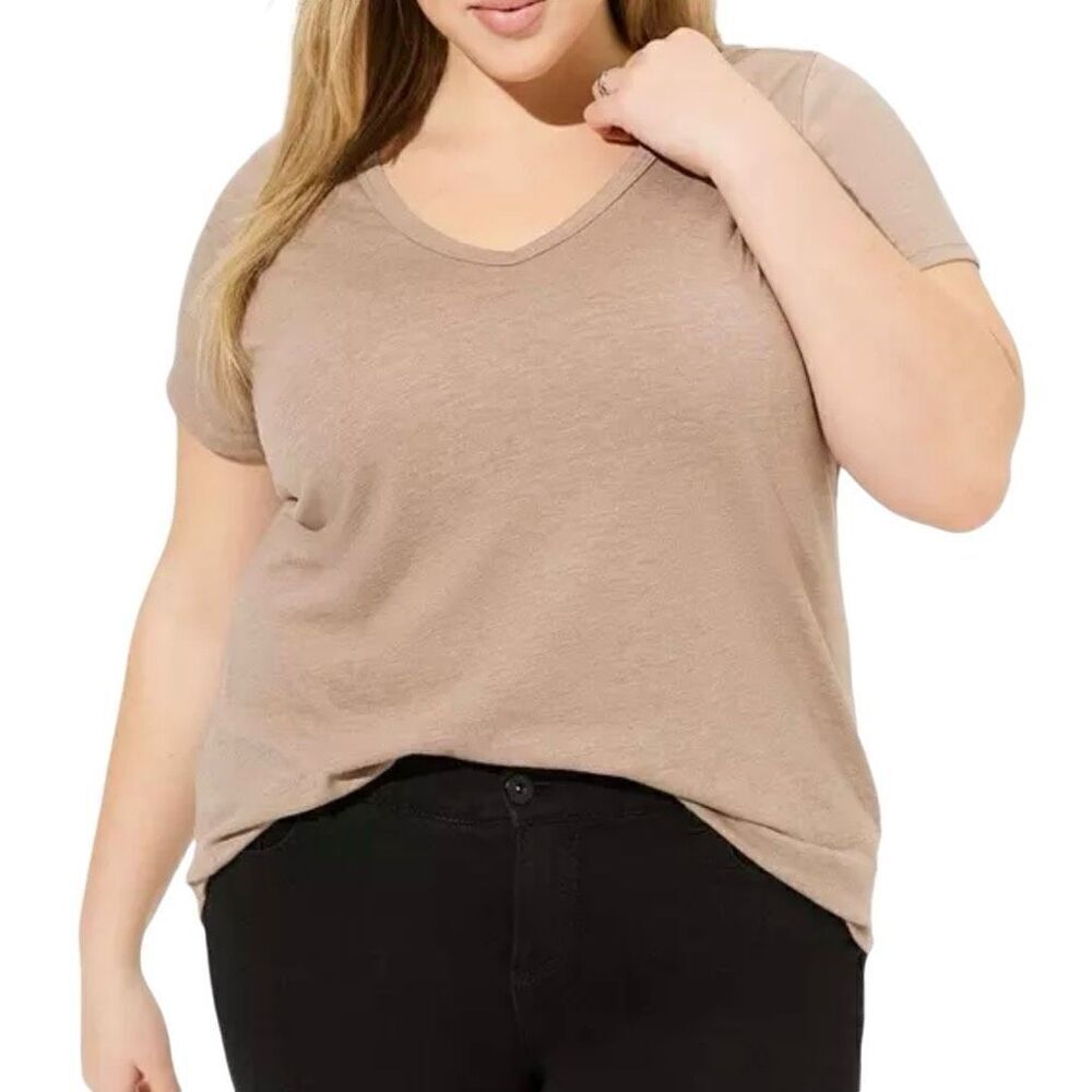 Torrid Mushroom Taupe Gray Girlfriend Signature Jersey V Neck Tee